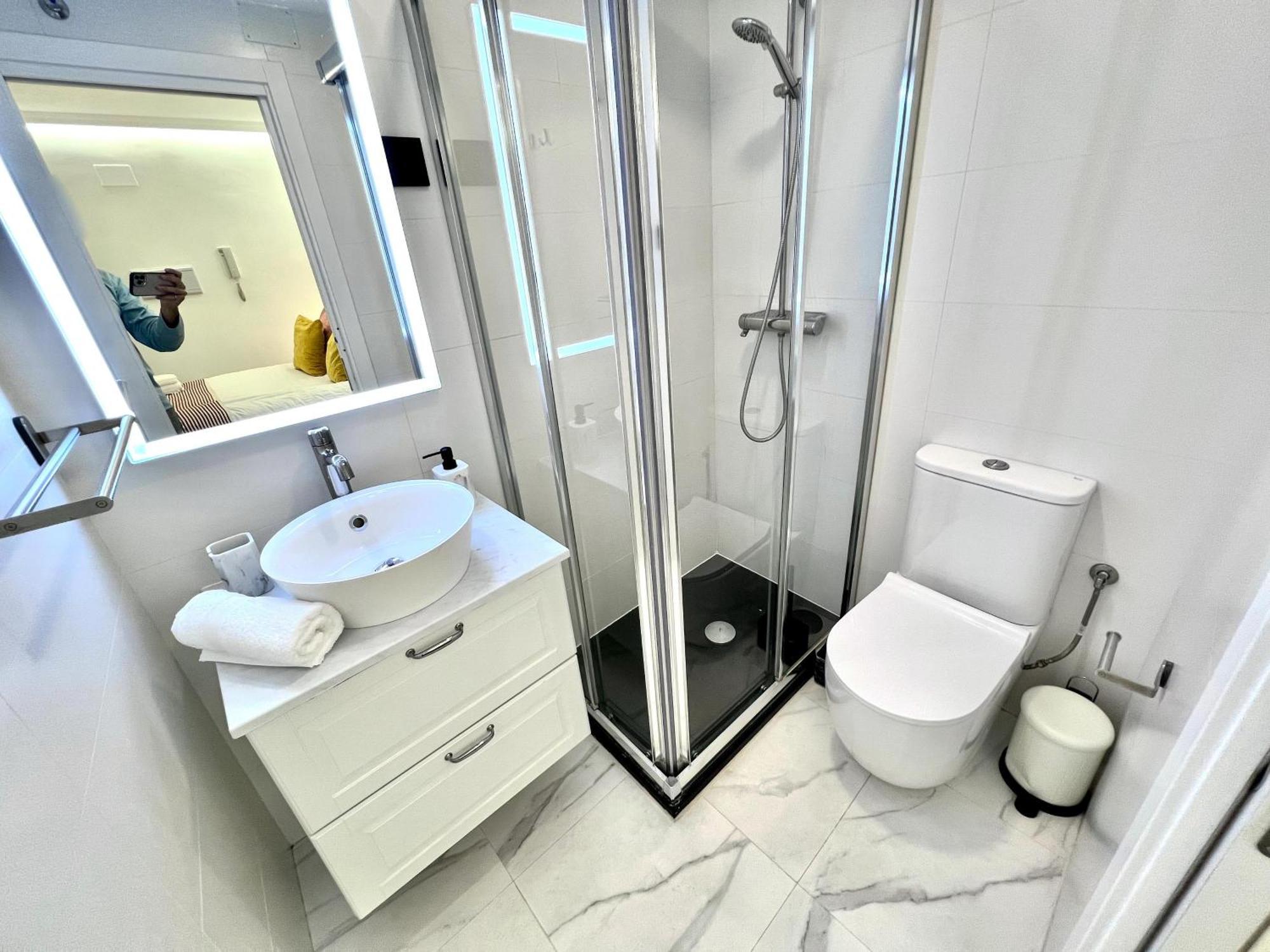 Apartment In The Heart Of Madrid-Piso En Malasaña Exterior foto