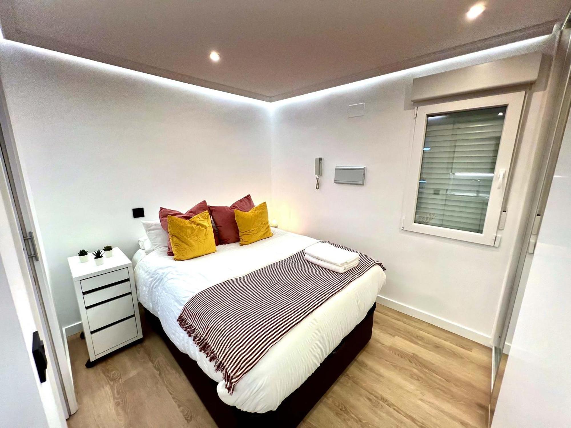 Apartment In The Heart Of Madrid-Piso En Malasaña Exterior foto