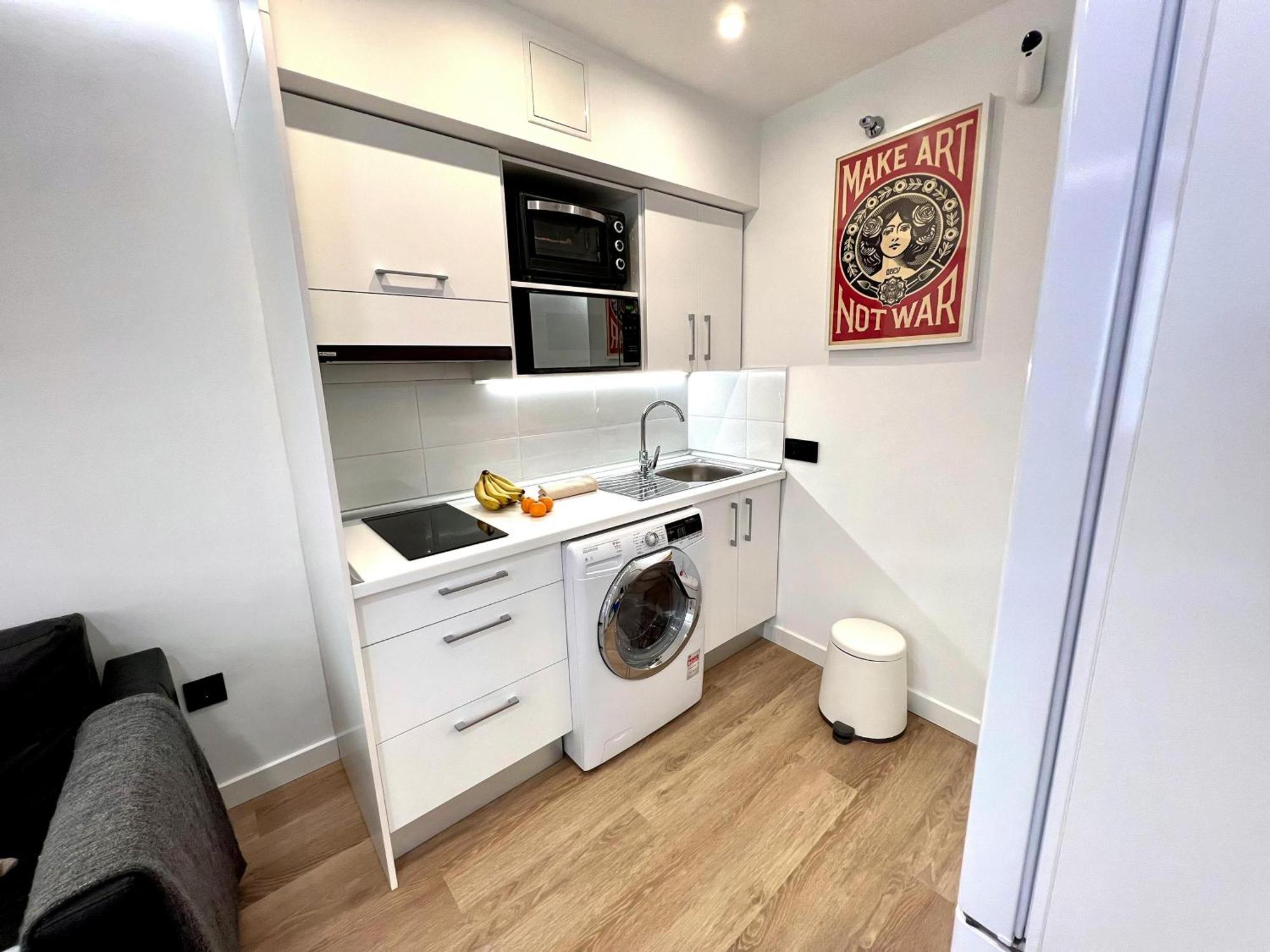 Apartment In The Heart Of Madrid-Piso En Malasaña Exterior foto