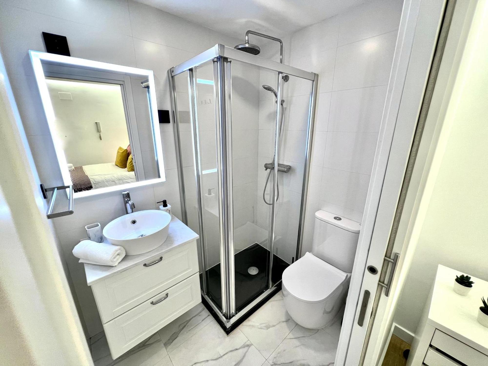 Apartment In The Heart Of Madrid-Piso En Malasaña Exterior foto
