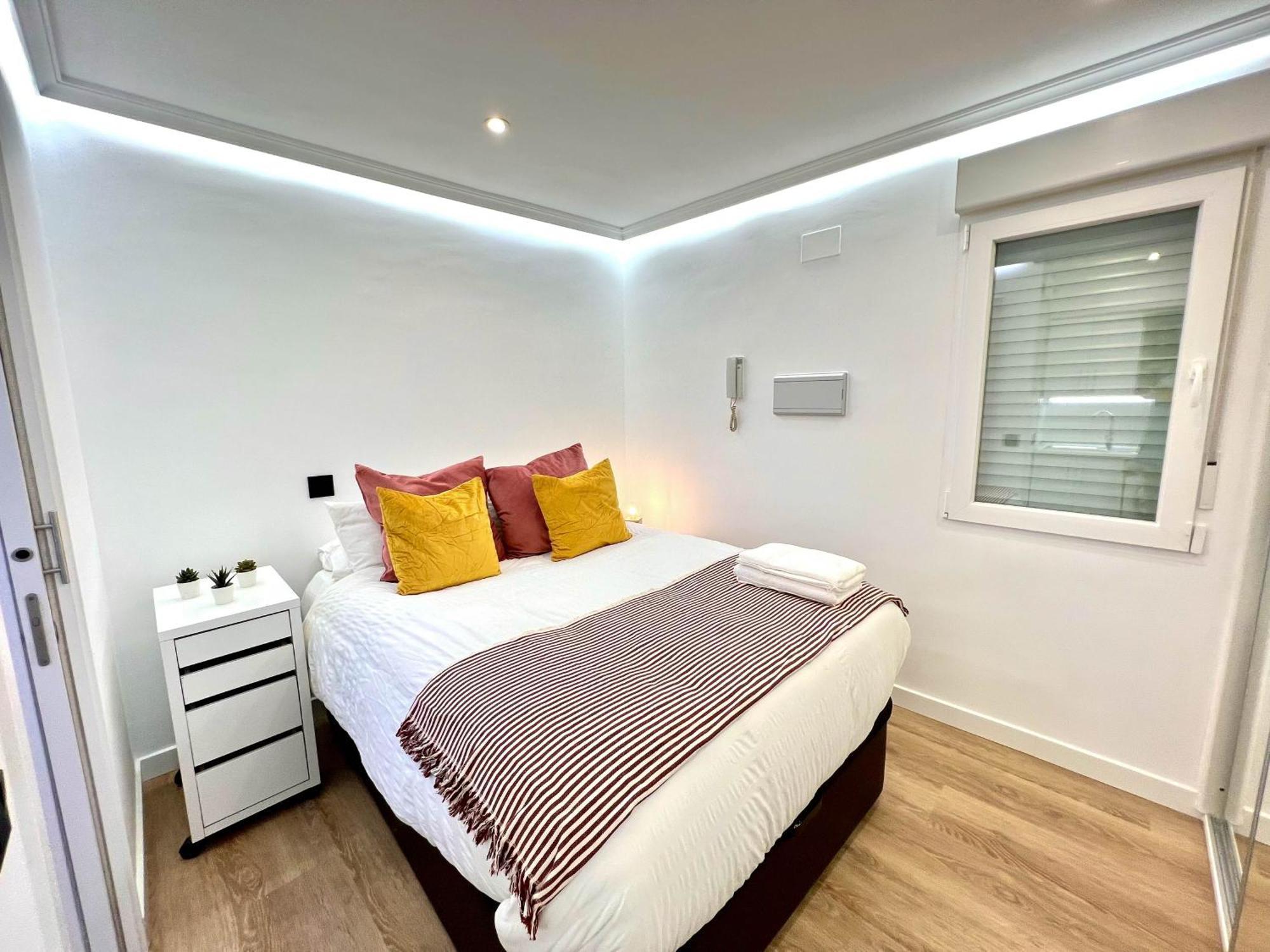 Apartment In The Heart Of Madrid-Piso En Malasaña Exterior foto