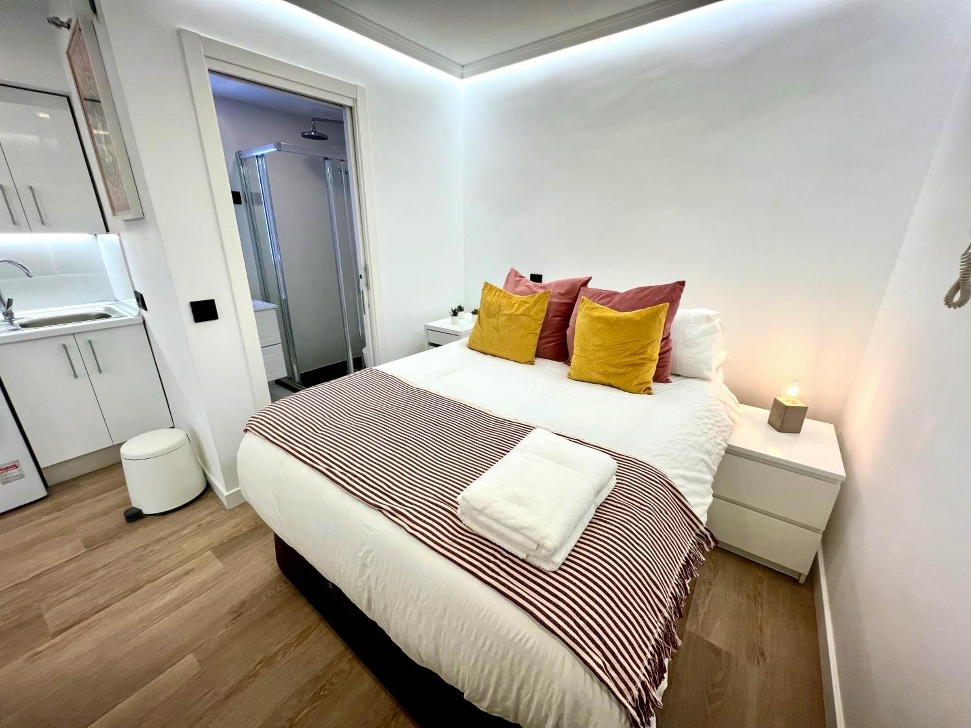 Apartment In The Heart Of Madrid-Piso En Malasaña Exterior foto